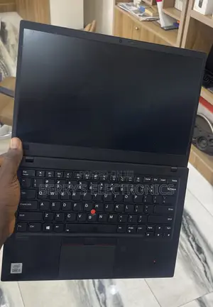 Lenovo ThinkPad X1 Carbon Laptop - Core i5, 16GB RAM, 512GB SSD