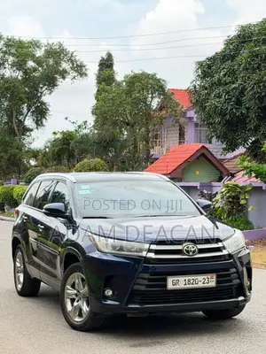 2018 Toyota Highlander Limited 4x2 V6 SUV