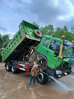 CNHTC Howo Dump Truck - 2017