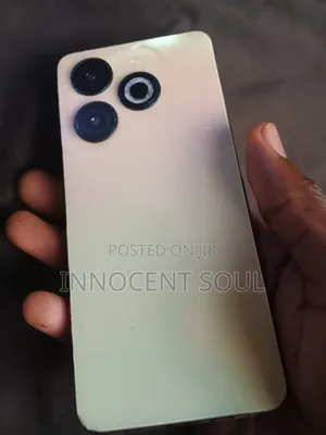 Infinix Smart 8 64GB Gray (Used)