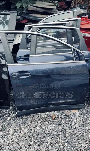 Honda CR-V Doors Set (2013-2016)