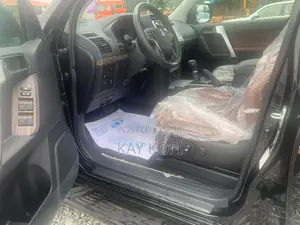New Toyota Land Cruiser Prado 2.7 2023 Black