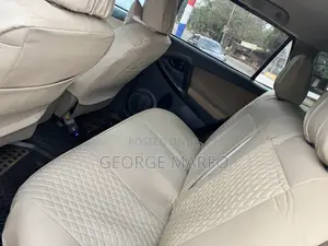 Toyota RAV4 2012