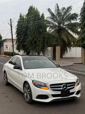 2017 Mercedes-Benz C300 Luxury 4matic Sedan AWD