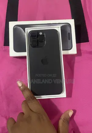 Apple iPhone 15 Pro Max 256GB Gray (Used)