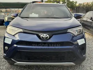 Toyota RAV4 2016 Blue