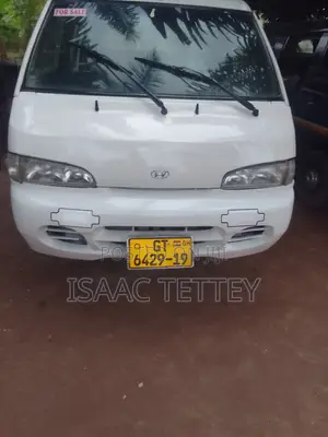 Hyundai H-100 2000 White