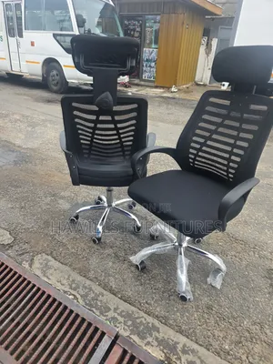 360 Swivel Ergonomic Office Chair - Brand New