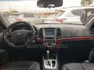 Hyundai Santa Fe 2012 Black