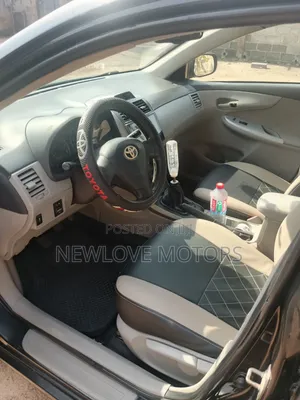 Toyota Corolla 2013 Black