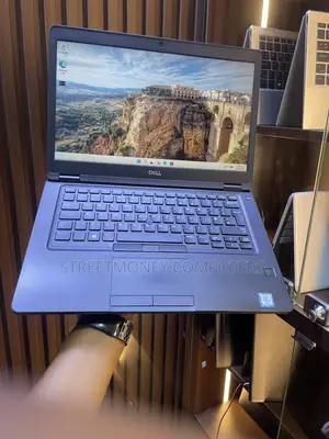 Dell Latitude 5490 Laptop - Intel Core i5, 8GB RAM, 256GB SSD