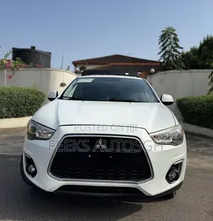 2015 Mitsubishi Outlander SE AWD SUV