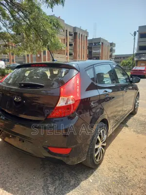 Hyundai Accent 2016 Black