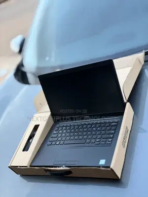 Dell Latitude 7390 Laptop - i5, 8GB RAM, 256GB SSD