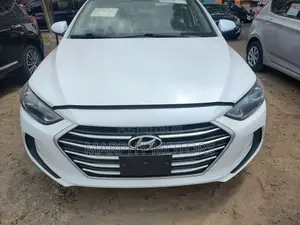 Hyundai Elantra 2017 White