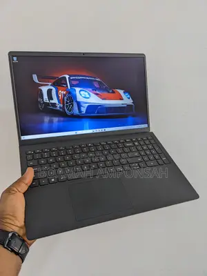 Dell Inspiron 15 3530 Laptop: Core i7, 16GB RAM, 512GB SSD
