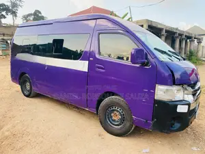 Foton View Passenger Minibus - 2012