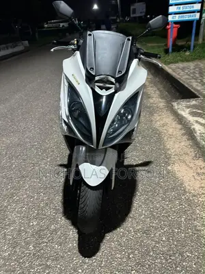 Kymco 300cc Scooter 2014