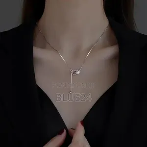 Stainless Steel Minimalist Square Pendant Necklace
