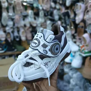 New Children's Fashion Sneakers