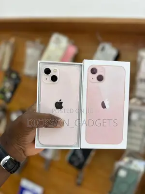 Apple iPhone 13 128GB Pink
