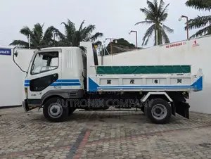 Mitsubishi Fuso Dump Truck 6D17