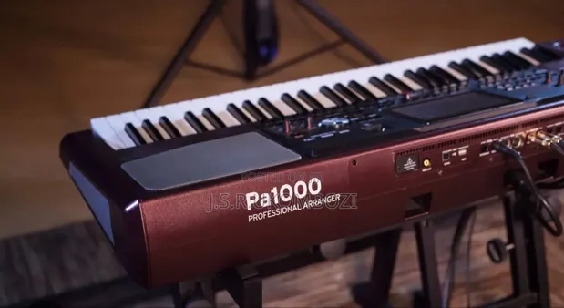 Korg Pa1000 Professional Arranger Keyboard - 1