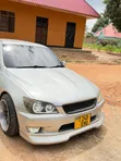 Toyota Altezza 2002 Nyeupe - 4