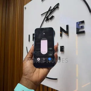 Apple iPhone 13 128GB Blue