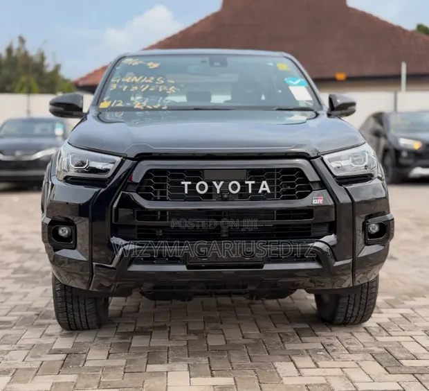 Toyota Hilux GR Sport 2022 - 1