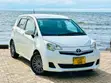Toyota Ractis 2011 White - 5