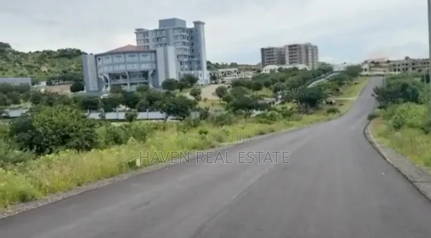 Eneo Bora la Kibiashara Linauzwa Mjini Dodoma - 1