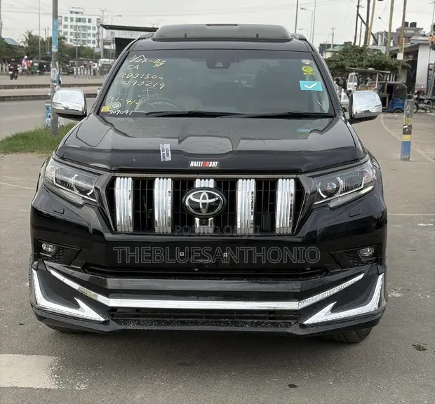Toyota Land Cruiser Prado TXL 2022 - 1