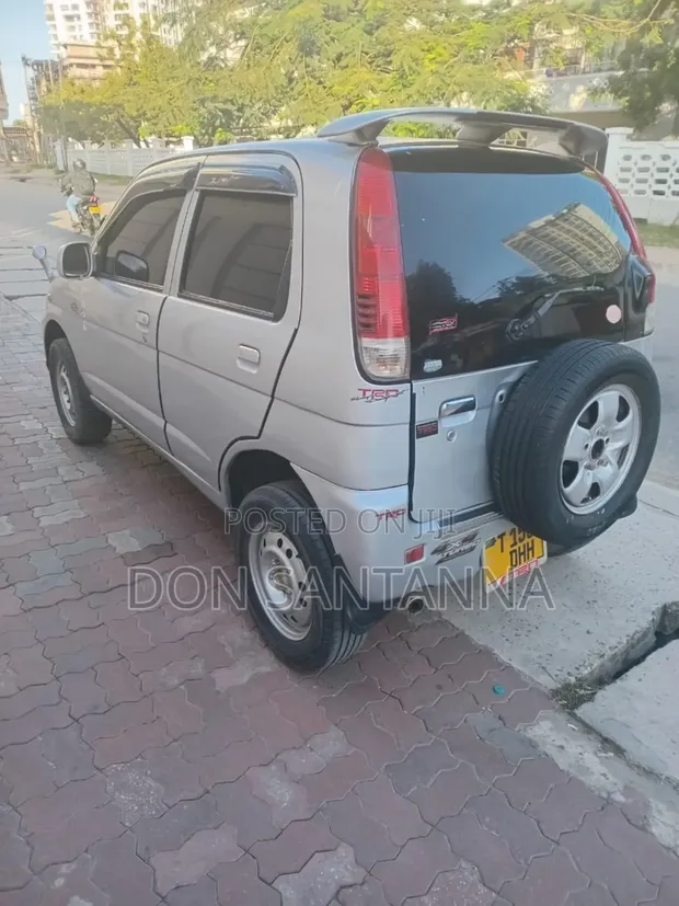 Daihatsu Terios Automatic 2003 Silver - 1