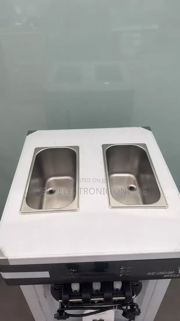 Brand New Soft Ice Cream Machine - 28 Litres - 1