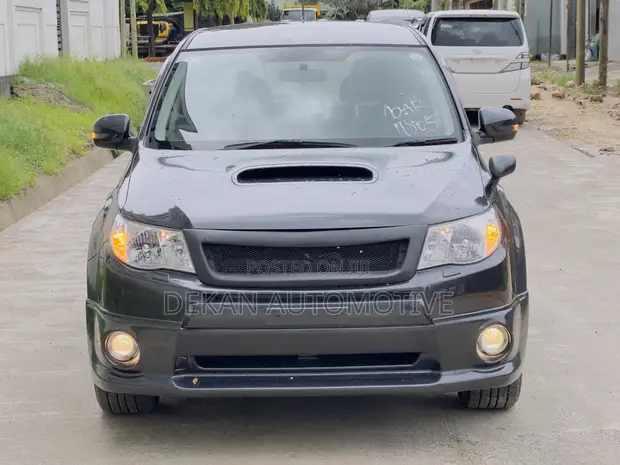 Subaru Forester 2.5XT 2009 Nyeusi - 1