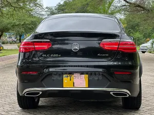 Mercedes-Benz GLC-Class Coupe 250 4MATIC 2018