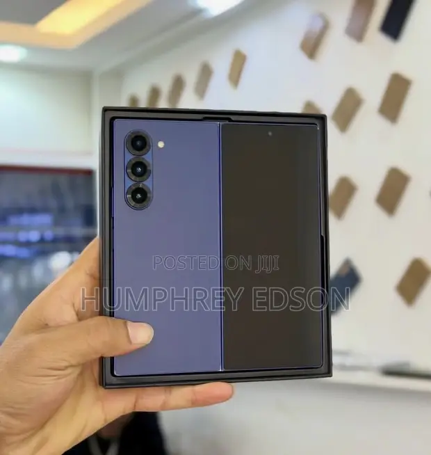 Samsung Galaxy Z Fold6 Mpya 256GB Bluu - 1