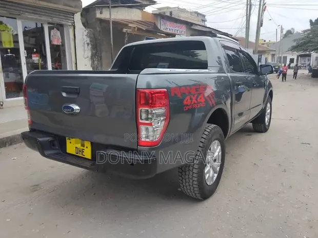 Ford Ranger Wildtrak 2014 Kijivu - 1