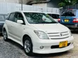 Toyota IST 2005 Nyeupe - 1