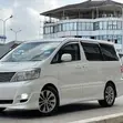Toyota Alphard 2004 White - 1