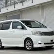 Toyota Alphard 2004 White - 4