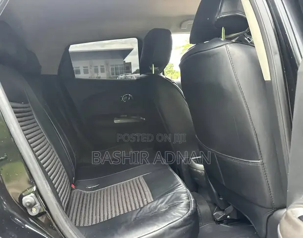 Nissan Juke 2011 Black - 1