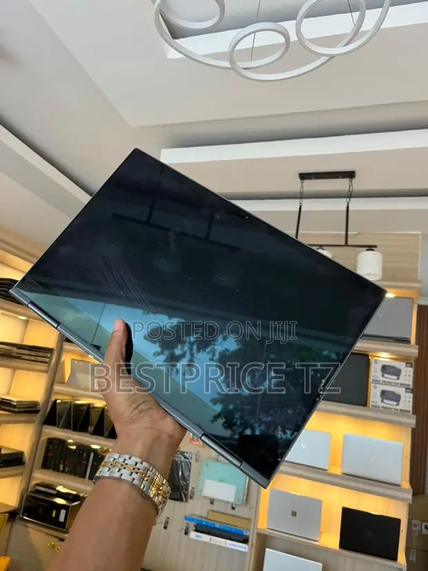 Lenovo Thinkpad X1 Yoga Laptop 16GB RAM, i7, 512GB SSD - 1