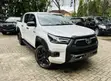 Toyota Hilux Double Cabin 2024 - 3