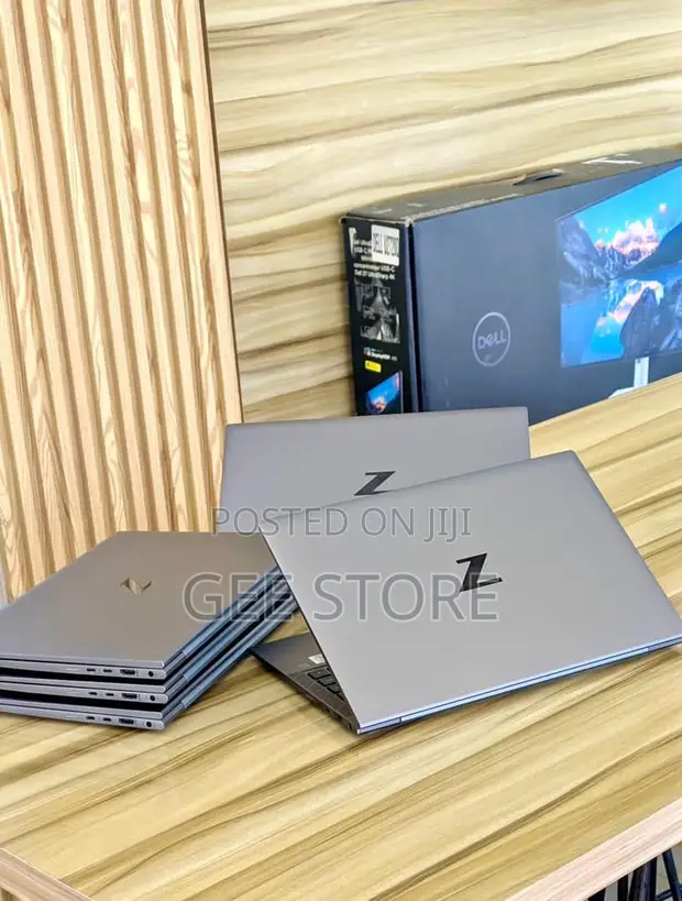 HP ZBook Firefly 14 G7 i7 Kizazi cha 10 - 1