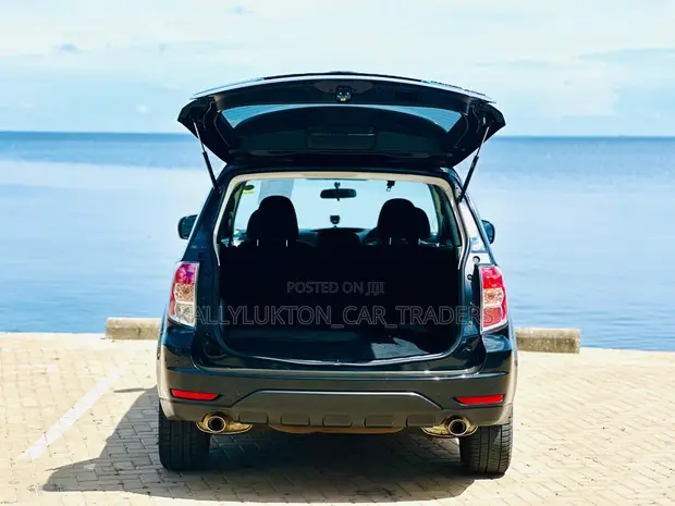 Subaru Forester 2008 Black - 1