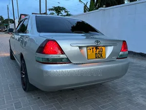 Toyota Mark II Grande 2004 Silver