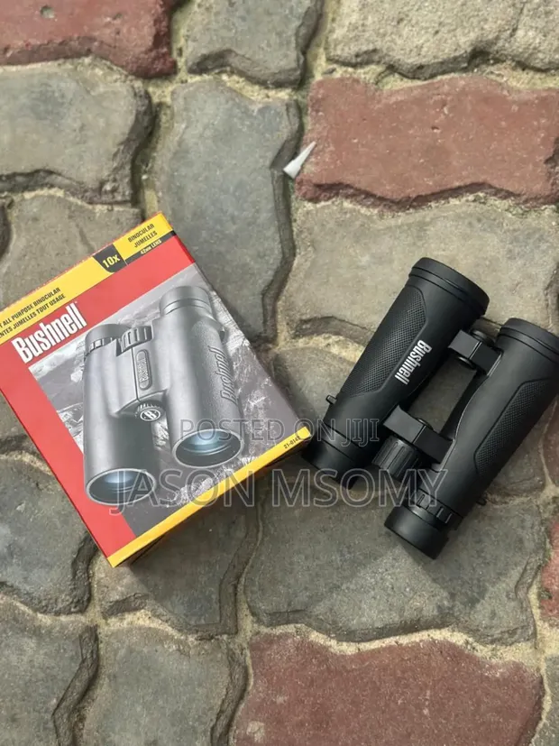 AR 10x42mm Binoculars - Brand New - 1