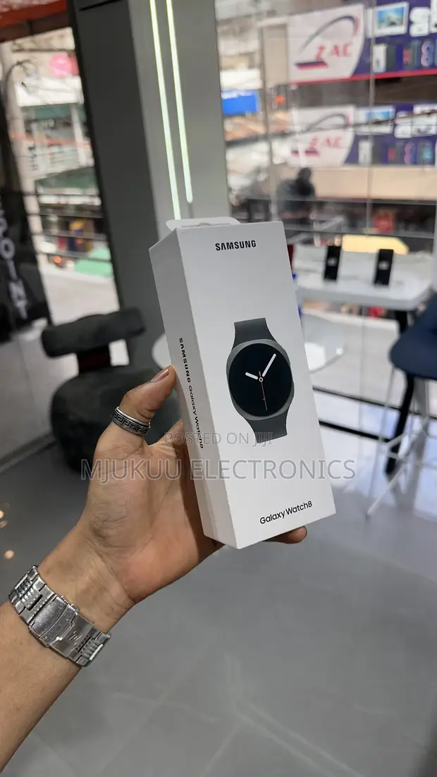 Samsung Galaxy Watch Series 8 - 1
